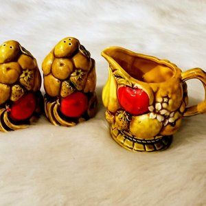 Vtg Ardco Harvest Fruit Salt Pepper & Creamer Set 80's
